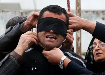 Irán ejecuta a otros dos hombres en relación con las protestas