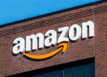 Amazon confirma despido de 18,000 empleados