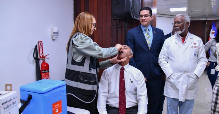 Inician vacunación contra el cólera en zonas fronterizas del país