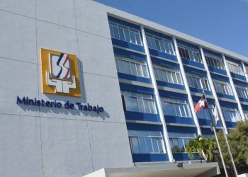 Tercera reunión del CNS sobre reajuste salarial concluye sin resultados