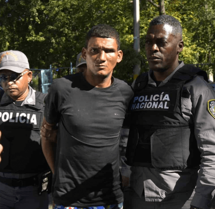 Seis meses de prisión preventiva a limpiavidrios que agredió joven en Distrito Nacional