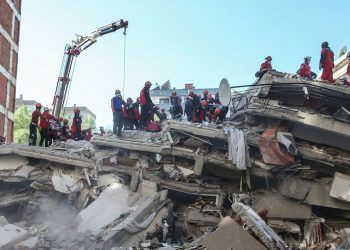 Gobierno turco declara tres meses de estado de emergencia