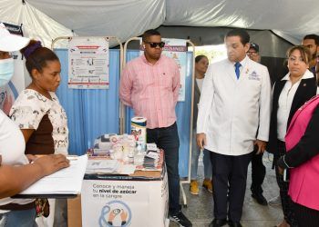 MISPAS refuerza acciones contra el cólera en Villa Liberación y El Almirante