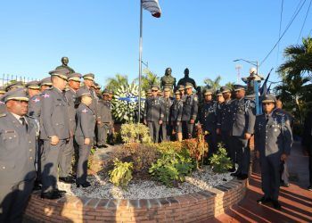En medio de escándalos, Policía Nacional celebra su 87 aniversario