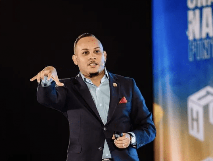 ¡Otra vez! Aplazan conocimiento de coerción contra Jairo González