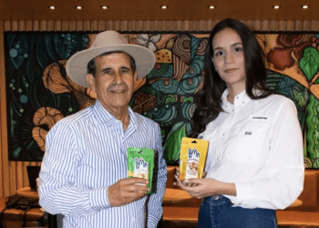 Macadamia La Loma llega a Starbucks en República Dominicana