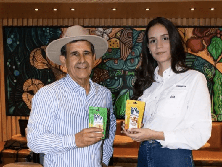 Macadamia La Loma llega a Starbucks en República Dominicana