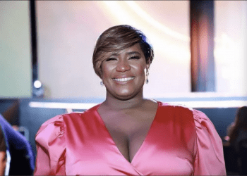 Suspenden provisionalmente nombramiento de Luz del Alba Jiménez como vicecónsul