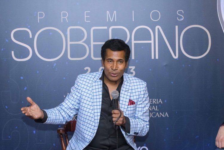 Julio Sabala responde a las críticas sobre su participación en Premios Soberano