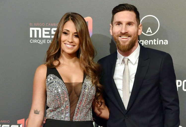 El supermercado de la familia de Antonela Rocuzzo, esposa del futbolista Lionel Messi, fue atacado a tiros la madrugada de este jueves en la ciudad de Rosario, Argentina.