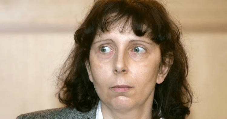 Muere mujer belga que degolló a sus cinco hijos