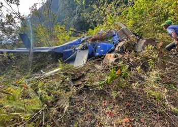 Muere piloto al caer helicóptero en San Cristóbal