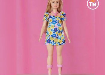 Mattel presenta primera muñeca Barbie con síndrome de Down