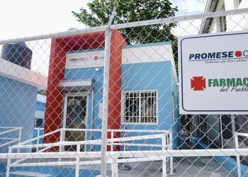 Promese/Cal entrega Farmacias del Pueblo en Monseñor Nouel