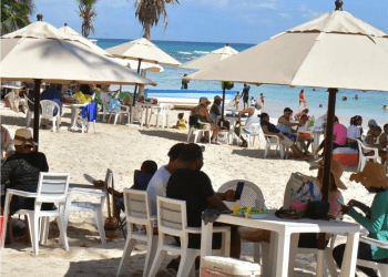 Más de 180 mil turistas visitaron el país en esta Semana Santa
