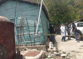 Buscan 4 haitianos por el asesinato de la pareja de Neiba