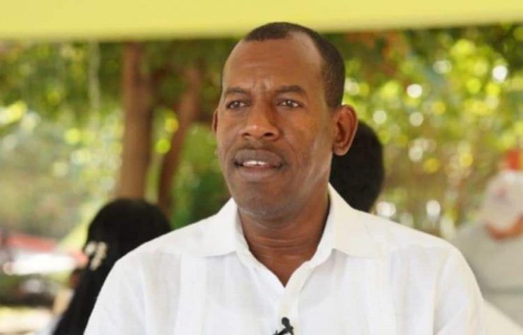 Designan a Duarte Méndez como director interino de Titulación