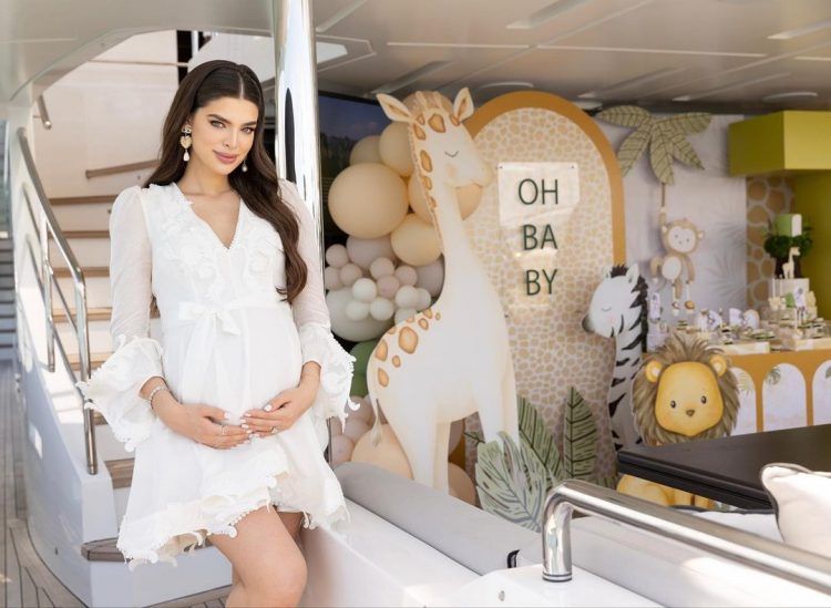 Nadia Ferreira celebra el baby shower de su primer hijo con Marc Antony