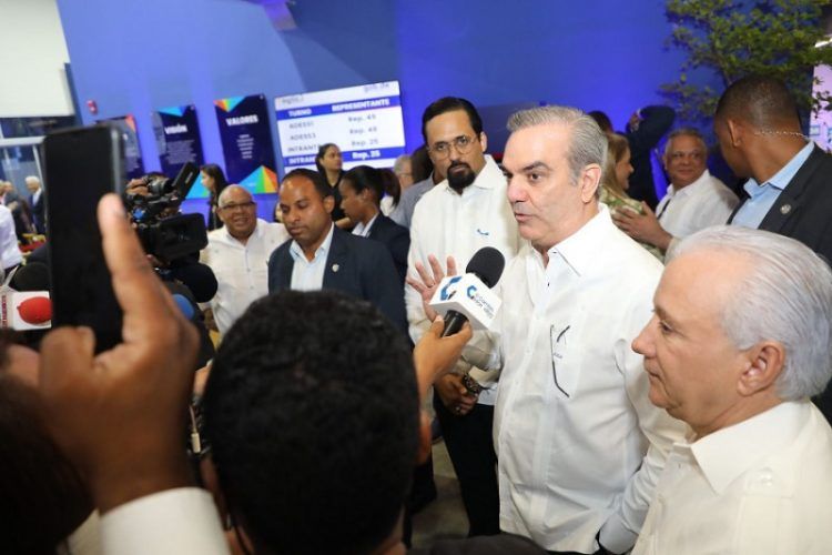 Situación de la Cámara de Cuentas es “preocupante”, según Abinader