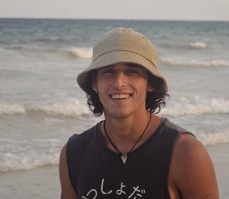 Muere uno de los tres turistas argentinos atacados a machetazos en México