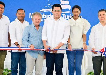 Turismo inaugura obras en La Altagracia y comienza otras por RD$202 millones