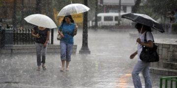 Sistema frontal provocará aguaceros con tronadas y ráfagas de viento