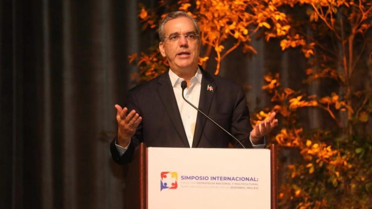 Abinader afirma educación dominicana está en emergencia desde hace 30 años