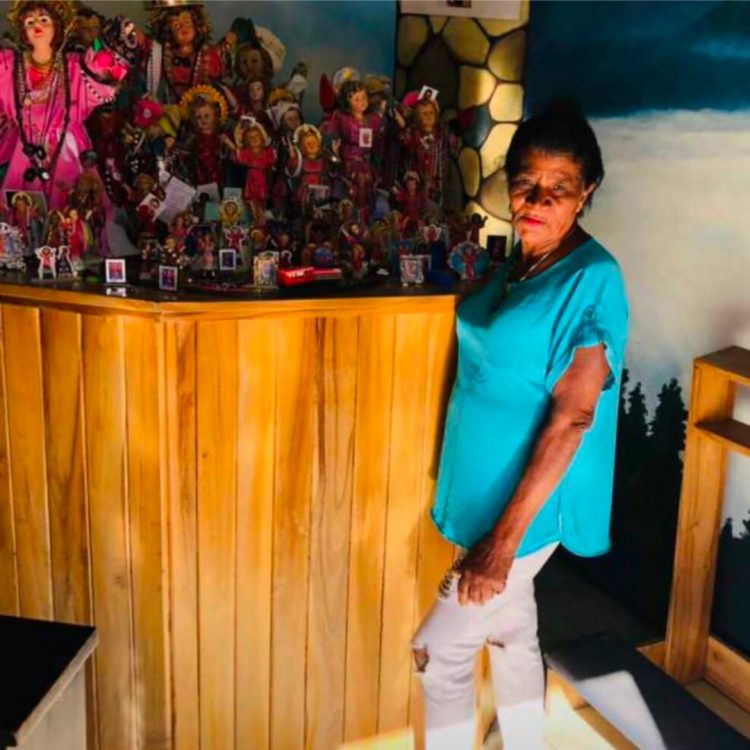 Muere mujer tras caer de una mata de aguacate en Santiago