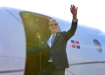 Abinader viajará a Nueva York este viernes para participar en el desfile dominicano