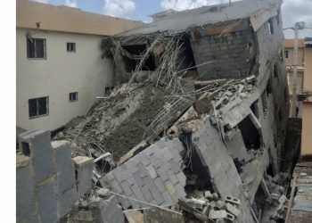 Edificio en construcción se derrumba en San Cristóbal