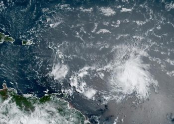 Tormenta tropical Bret sigue avanzando hacia el Caribe, informa Onamet