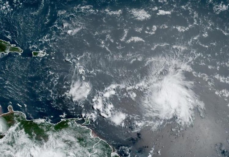 Tormenta tropical Bret sigue avanzando hacia el Caribe, informa Onamet