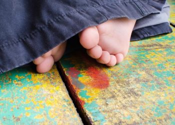 Hallan el cuerpo decapitado de una niña en su residencia en Santo Domingo Este