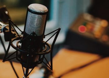 Gobierno dominicano pensiona 98 locutores y reajusta pensión a 10