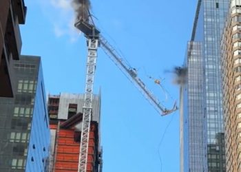 Al menos seis heridos tras el colapso de una grúa en Nueva York