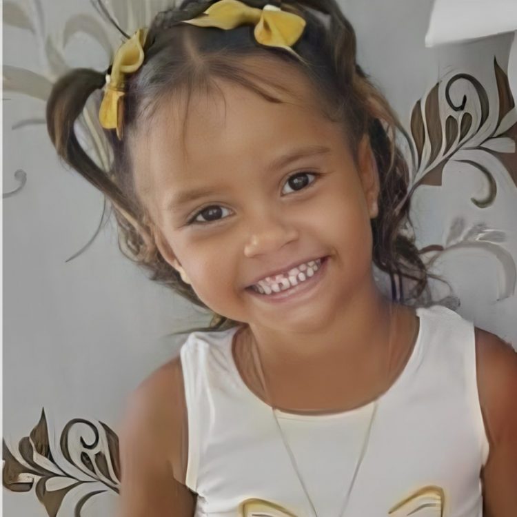 Niña de 5 años muere en accidente de tránsito en Montecristi