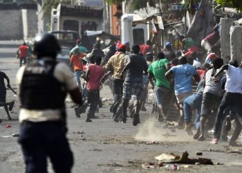 Estados Unidos ordena a su personal no esencial salir de Haití