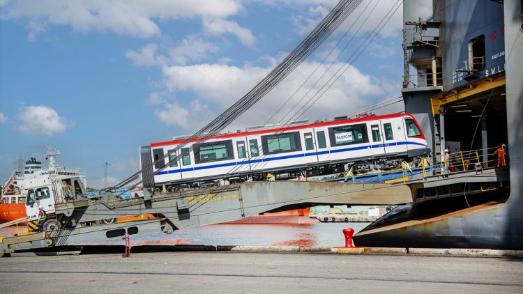 Llegan al país los primeros seis vagones para expandir capacidad del Metro de SD