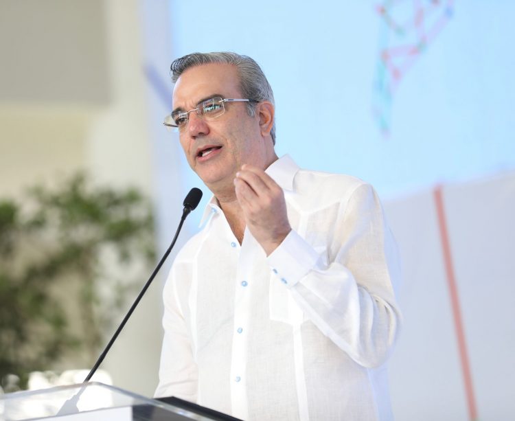 Abinader afirma que no está conforme con el nivel de inseguridad que hay en el país