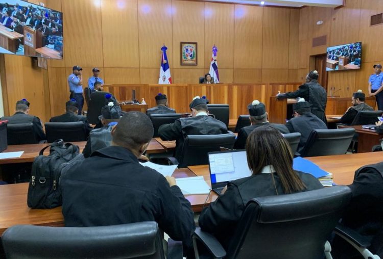 Envían a juicio de fondo a imputados en caso Coral y Coral 5g