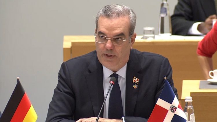 Abinader insta a Unión Europea y CELAC a abordar juntos desafíos de la pobreza