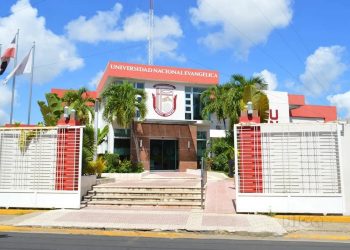 Estudiantes de la UNEV denuncian aumento de un 100% en pagos de inscripción y mensualidad