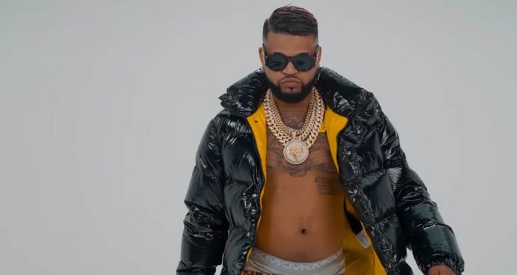 El Mayor Clásico es herido a puñaladas supuestamente por parte de su esposa