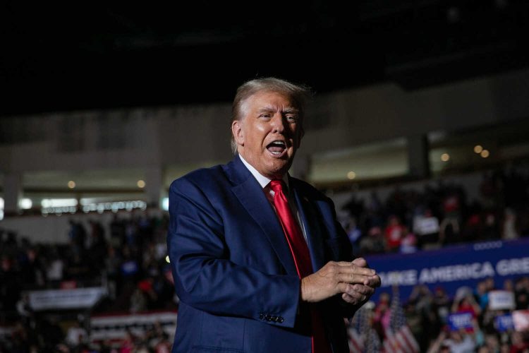 Trump solicitará recusación de la jueza de su caso por elecciones de 2020