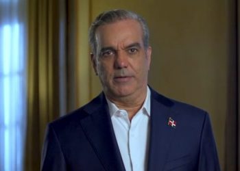 Luis Abinader anuncia que buscará reelección presidencial para 2024