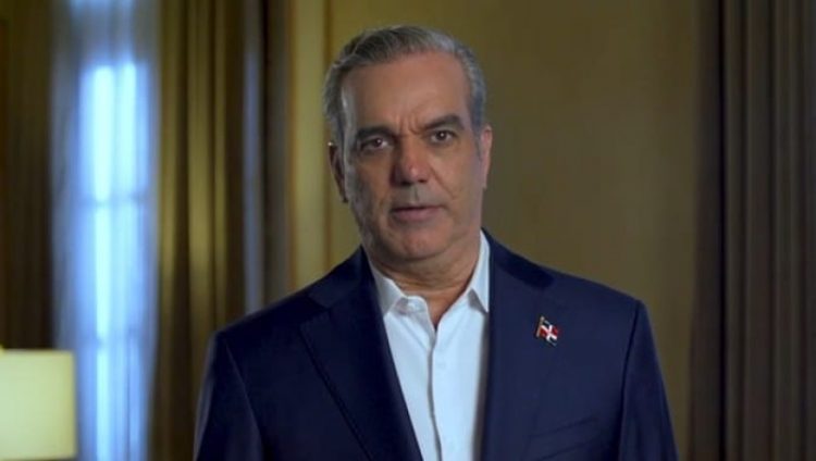 Luis Abinader anuncia que buscará reelección presidencial para 2024