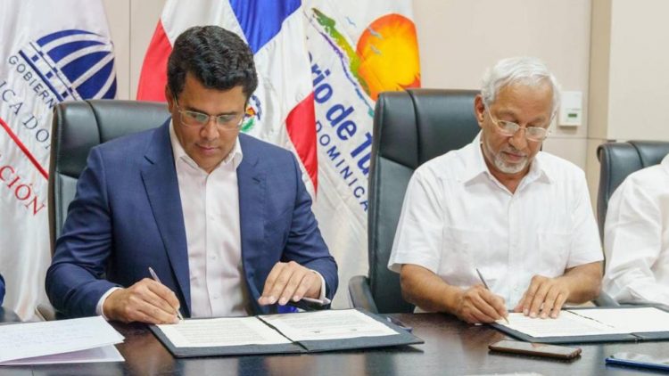 Ministros de Turismo y Educación firman acuerdo para llevar el turismo a las escuelas