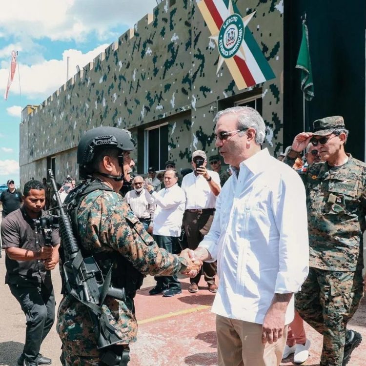 Presidente Abinader dispone la creación de base aérea en la provincia Barahona