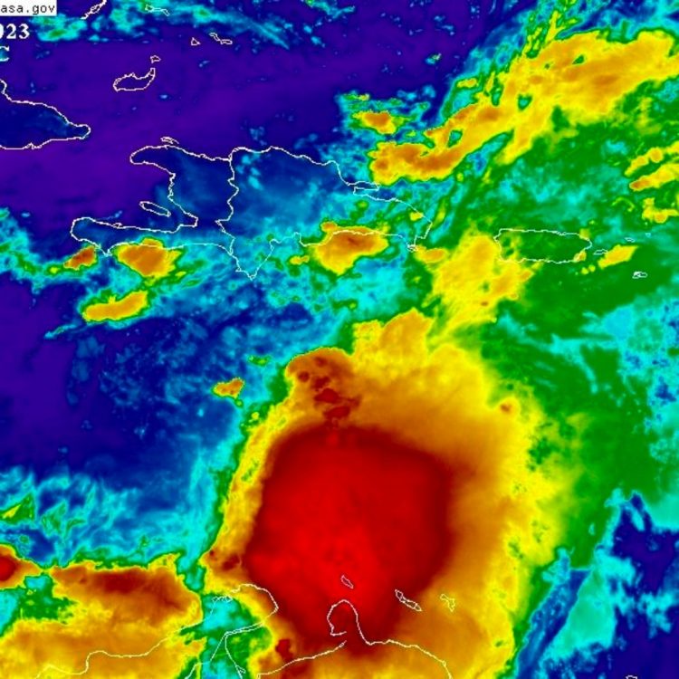 La tormenta Franklin se localiza al Sur de Santo Domingo