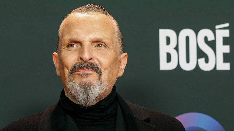 Miguel Bosé fue víctima de asalto a mano armada en su casa de México